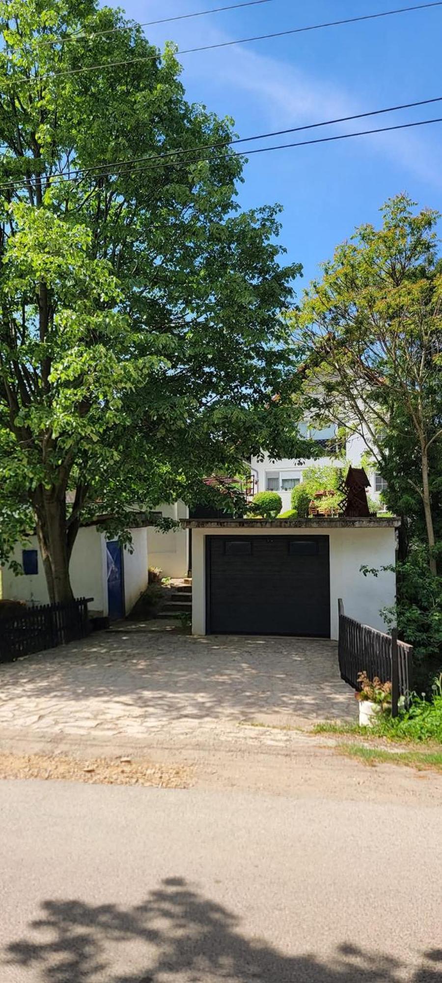 Vila Jovana Vrdnik Luaran gambar